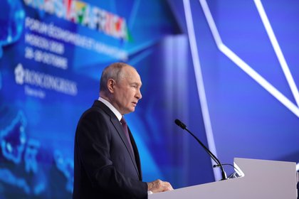 Американский журналист двумя словами описал Путина

Американский журналист Джексон Хинкл назвал президента России Владим