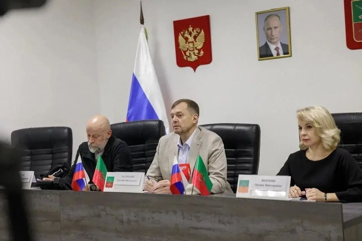 В Запорожской области обсудили безопасность и подготовку к отопительному сезону

Губернатор Запорожской области Евгений 