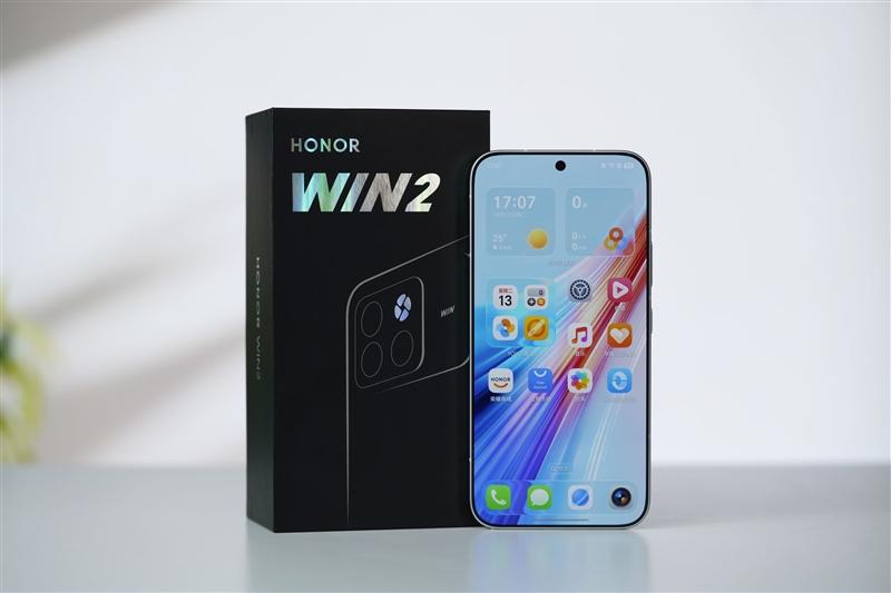 Представлен Honor Win 2. 10 100 мАч, рекордная производительность, 200 Мп, IP69K и немерцающий экран — за $825

На памят
