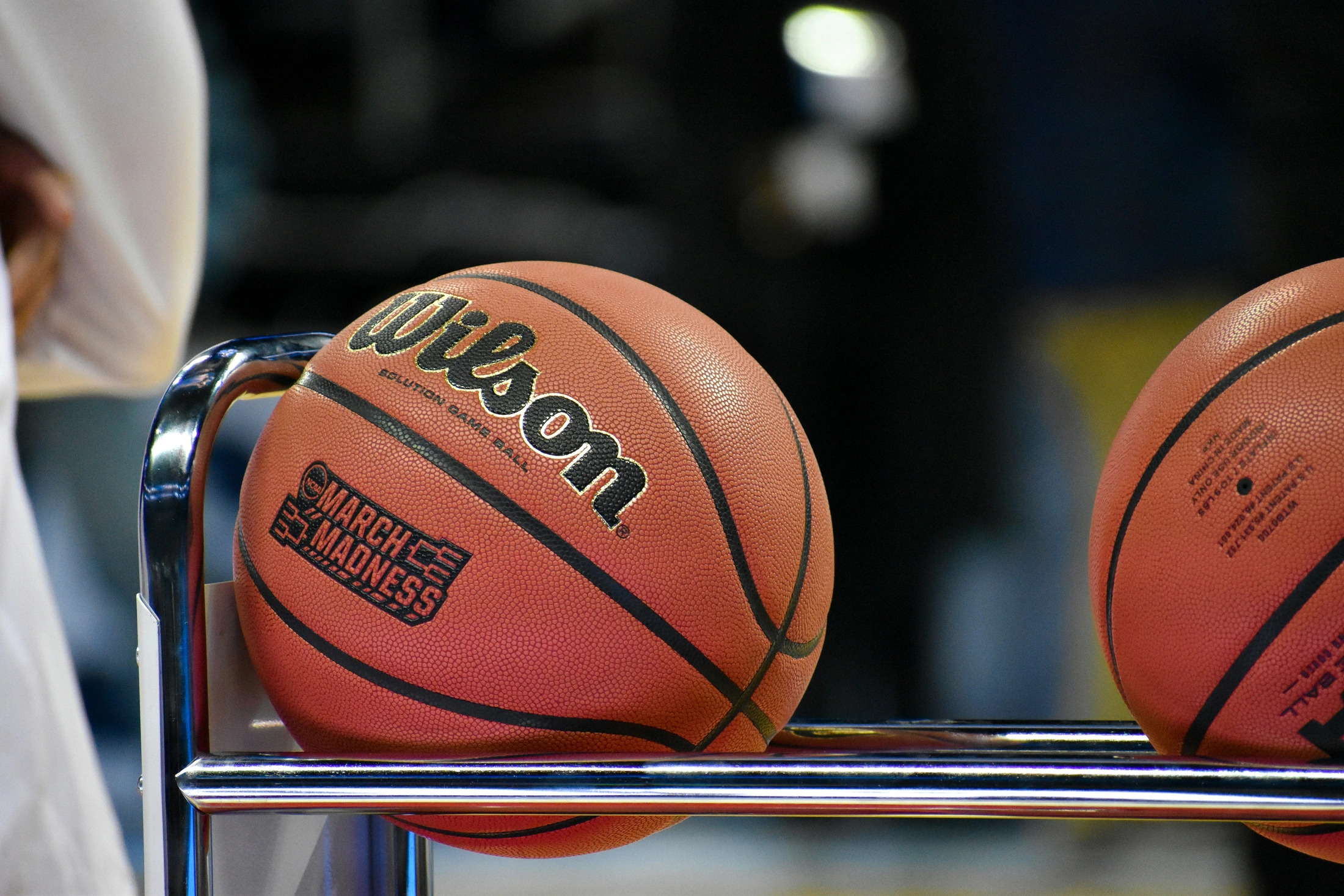 Женский баскетбол в США превратился в миллиардный бизнес

Комиссар WNBA Кэти Энгельберт перед уходом с поста подвела ито