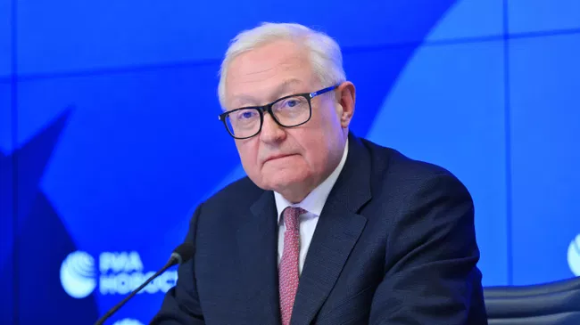Рябков заявил о противодействовии попыткам мешать переговорам по Украине

Краткий пересказ от РИА ИИ

Замглавы российско