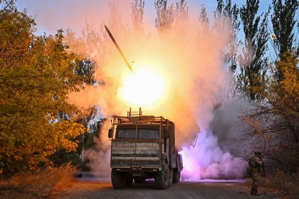 Россия нанесла удар по украинскому судну

Российские военные нанесли удар по украинскому сухогрузу. Об этом журналистам 