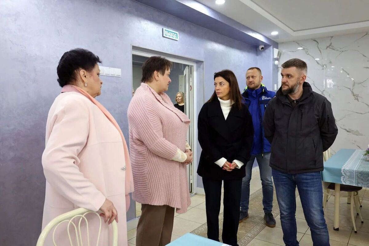 Ремонт Щигровского дома соцобслуживания в Курской области завершат в декабре

Щигровский дом социального обслуживания об