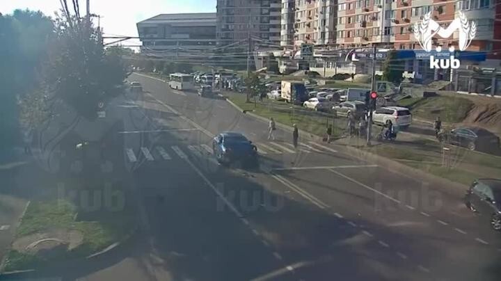 В Краснодаре Porsche врезался в Audi

Авария произошла 8 октября на улице 70-летия Октября. Porsche ударил попутную Audi