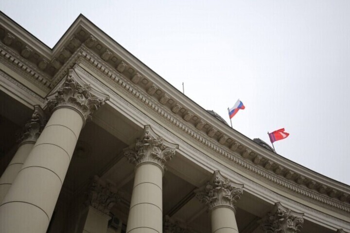Депутаты Волгоградской облдумы высоко оценили труд двух работников ЖКХ

Специалисты ресурсоснабжающих компаний удостоены