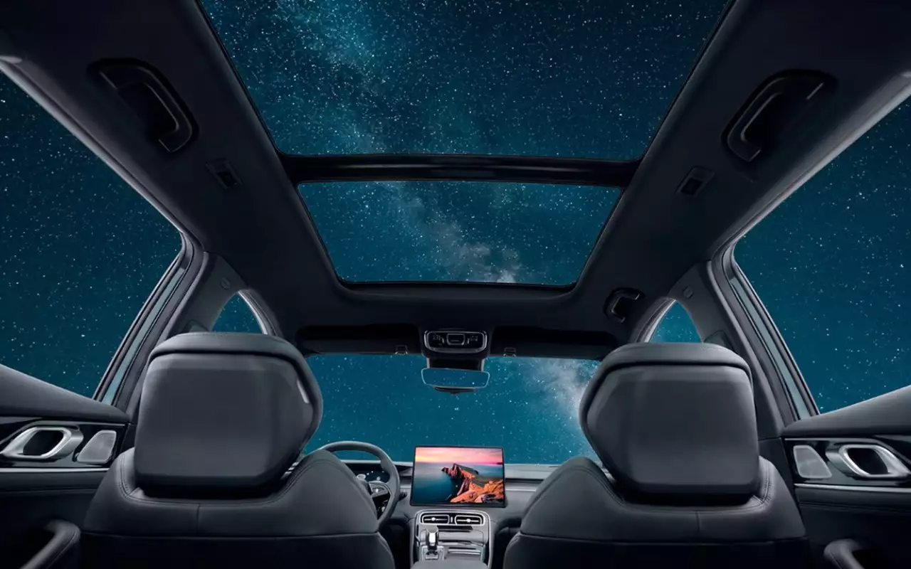 Изменилась внешность и салон: новый Atlas для казахстанских водителей

Geely Atlas казахстанской сборки: четыре комплект