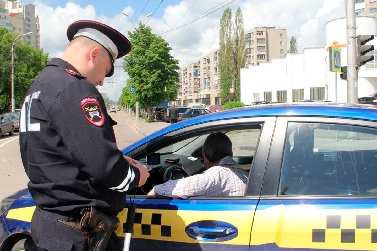 Документы, штрафы и правила перевозки: в Липецке проверяют такси

В Липецке сотрудники Госавтоинспекции проводят двухдне