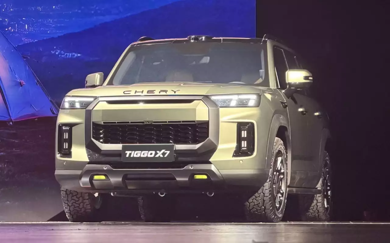 Chery удивила: представлены брутальный Tiggo X7 и прибавивший в комфорте Tiggo 7

Китайский бренд Chery расширяет линейк