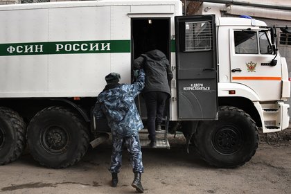 В России пожизненно осужденный запросил денег от ФСИН

Пожизненно осужденный черный риелтор запросил дополнительных дене