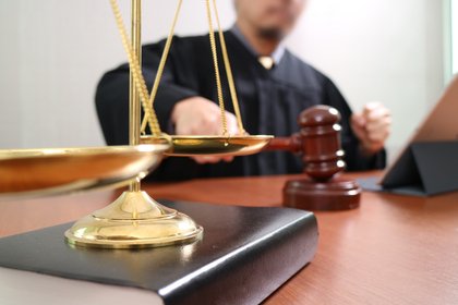 Мать и четверо детей заживо сгорели в доме россиянки из-за особого поступка

Подмосковный Воскресенский городской суд вы