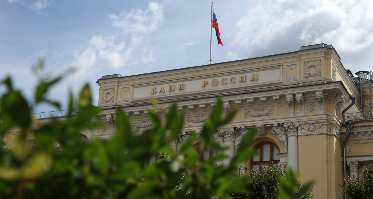 «Только один вариант»: аналитик рассказал, когда ЦБ снизит ключевую ставку

На ближайшем заседании снижения не будет.