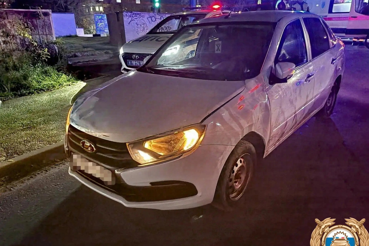 В центре Твери сбили ребенка

Дорожно-транспортное происшествие произошло вечером вторника на Смоленском переулке в Твер