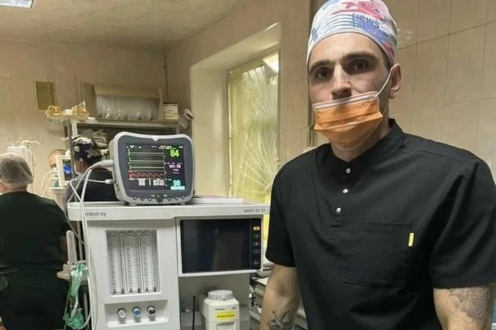 Калужские медики продолжают работу в тяжёлых условиях в ЛНР

Как сообщает глава Первомайского округа Леонид Пасечник, за
