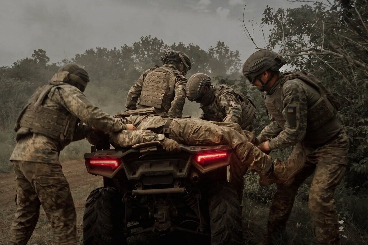 Эксперт объяснил вспышку загадочной смертельной пневмонии в ВСУ

Вспышка острой пневмонии с летальными исходами, зафикси