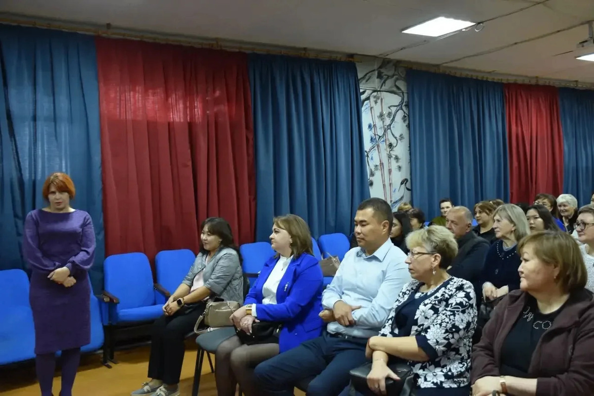 В Калмыкии продолжается программа «Земский работник культуры»

В этом году учреждения культуры Городовиковского района п