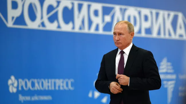 Путин завершит марафон двусторонних встреч с африканскими лидерами

Краткий пересказ от РИА ИИ

Президент России Владими