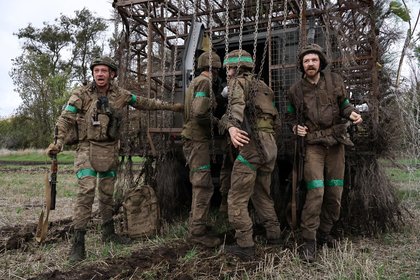 В Киеве пообещали хорошие новости по ситуации на фронте

Киев обсуждал гуманитарную ситуацию в Алешках в Херсонской обла