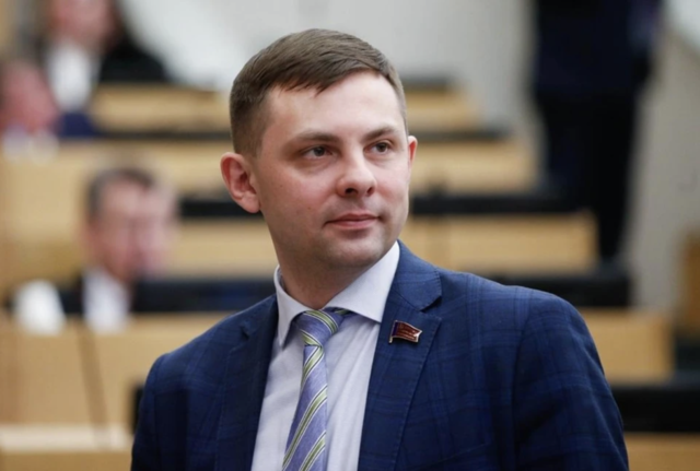 Кремль продолжает бороться с коммунистами. Бывшему депутату Госдумы и самому популярному политику в Коми Олегу Михайлову