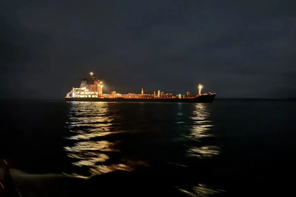 Спасатели экстренно доставили больного моряка с иностранного судна в Мурманск

Спасатели Северного филиала Морспасслужбы