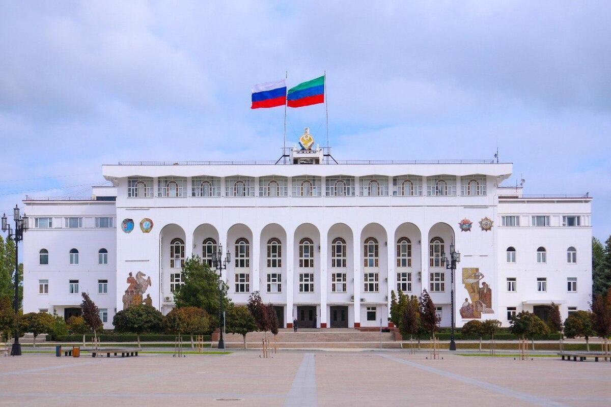 Советник главы Дагестана стал руководителем аппарата Антинаркотической комиссии

Герман Шахвеледов переназначен советник
