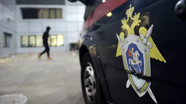 В Кузбассе задержали двух подростков-курьеров с поличным

Краткий пересказ от РИА ИИ

Два подростка-курьера в возрасте 1