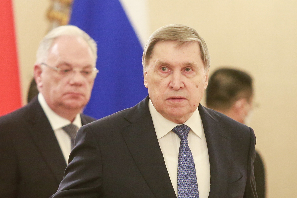 Ушаков назвал будущие переговоры России с США и Украиной решающими

Помощник президента РФ Юрий Ушаков сообщил, что гото