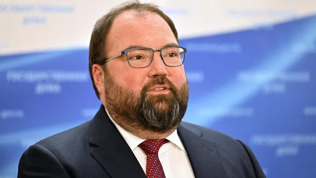 Шадаев заявил о сокращении преступности в сфере кибермошенничества

Краткий пересказ от РИА ИИ

Кибермошенничество и тел