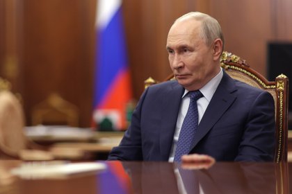 В Британии встревожились из-за предупреждения Путина

Британская газета Daily Mail назвала пугающим предупреждение прези