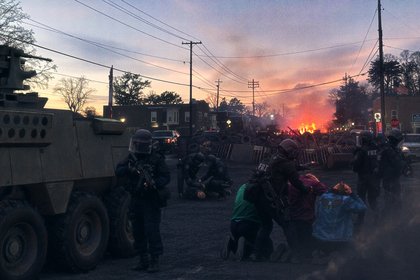 Раскрыты детали начала второй гражданской войны в США

Хайденскую трагедию официально признали началом второй гражданско