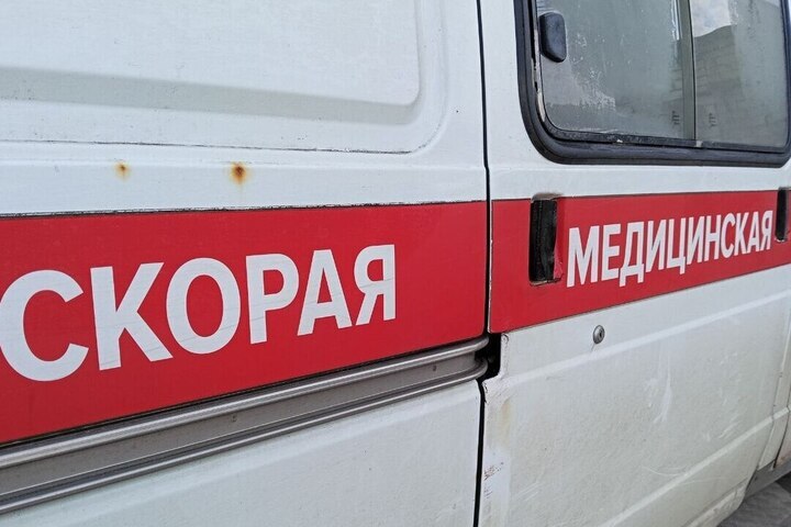 Владельца ритуального агентства пытались отравить необычным способом

В дверях транспортного средства находились серебри