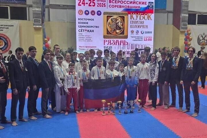 Сборная ДНР по сётокану завоевала 29 медалей в Рязани

Донецкие спортсмены успешно выступили на Кубке Евпатия Коловрата