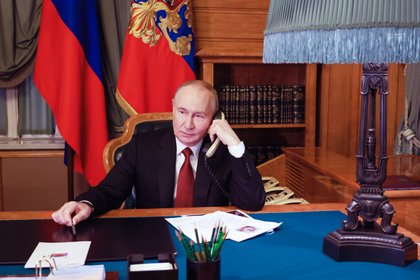 Путин поучил скандинавских лидеров славянской истории

Президент России Владимир Путин большую часть своего разговора с 