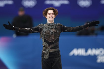 Шайдоров стал лицом рекламной кампании Samsung

Олимпийский чемпион 2026 года, казахстанский фигурист Михаил Шайдоров (2