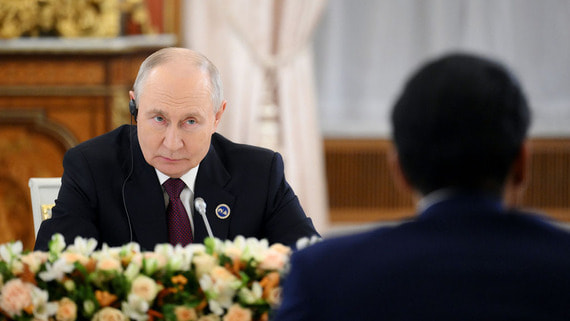 Путин провел встречи с лидерами Ливии и Экваториальной Гвинеи