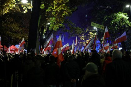 Узурпатор Конституционного трибунала Польши объяснила свой поступок

Судья Конституционного трибунала Польши Анна Корвин