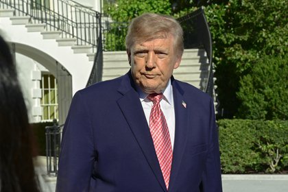 Трамп пообещал «очень жестко» пресекать беспорядки в США

Американский президент Дональд Трамп пообещал предпринять жест