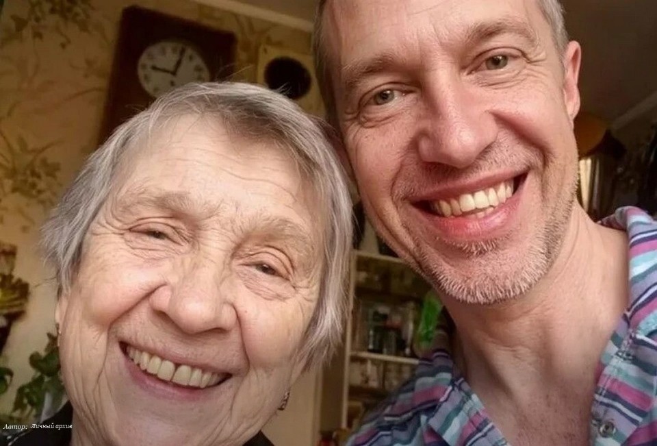 90-летняя мама Сергея Соседова вступила в наследственное дело: что оставил после себя музыкальный критик

Мама Сергея Со