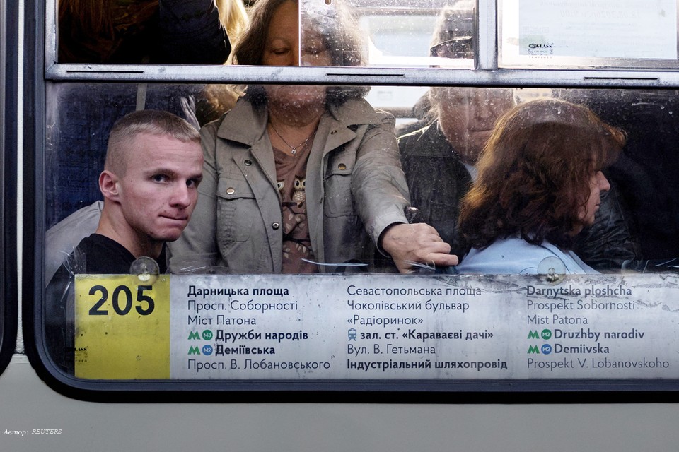 Украина снова провалила тест на единство народа: западенцы наживаются на переселенцах, выселяя их из квартир

На западе 