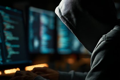 Хакеры усилили атаки на корпоративную почту

Число хакерских атак на корпоративную почту выросло в 2, 5 раза в третьем к