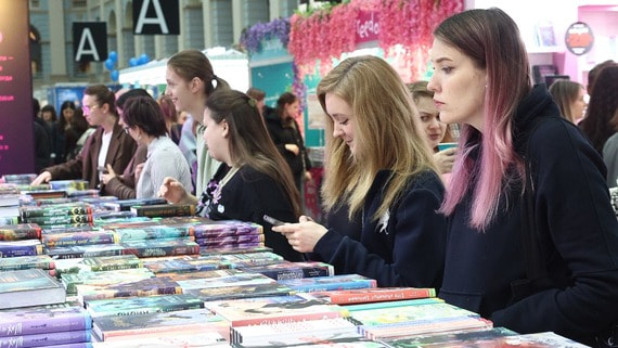 На книжный опен-колл «Ненужные люди» подали более 1200 рукописей
