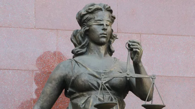 Экс-помощника депутата ГД осудили за аферу с уклонением от военной службы

Краткий пересказ от РИА ИИ

Бывший помощник д