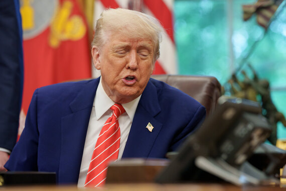 Песков: телефонный разговор Путина и Трампа пока не планируется