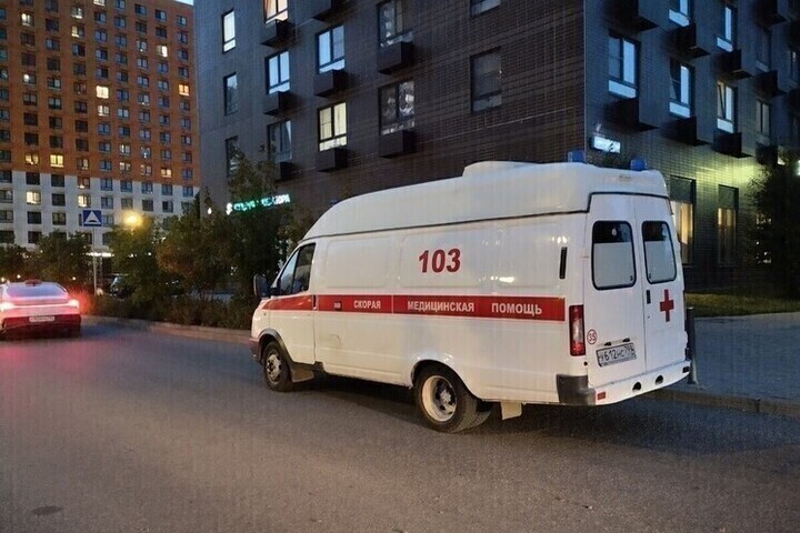 Дрон ВСУ атаковал жилой дом - пострадал мужчина

Его в тяжёлом состоянии со множественными осколочными ранениями мягких 