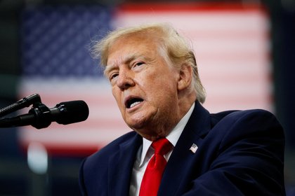 Президент США Дональд Трамп выразил надежду на скорое завершение украинского конфликта. Слова американского лидера перед