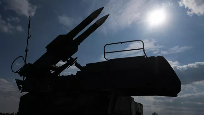 В Лужском районе Ленинградской области объявили опасность БПЛА

Краткий пересказ от РИА ИИ

Опасность БПЛА объявлена в Л