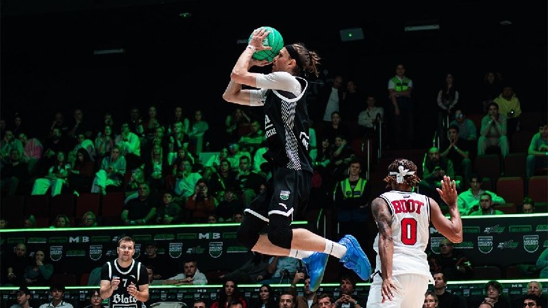 Чем запомнился второй тур «Лиги ставок Media Basket»

Хедлайнерами игровых дней стали хип-хоп исполнитель Jeembo и рэпер