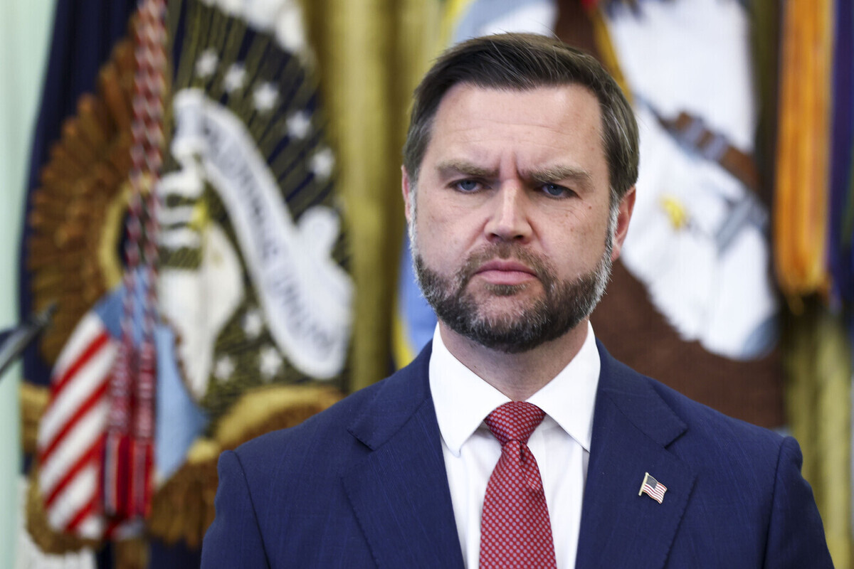 Письмо Вэнса назвали последним шансов предотвратить новую вспышку войны

Письмо Джей Ди Вэнса может стать последним шанс