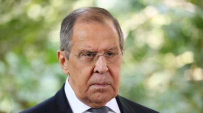 Лавров прибыл в Тегеран

Глава МИД России Сергей Лавров прибыл с рабочим визитом в Тегеран.