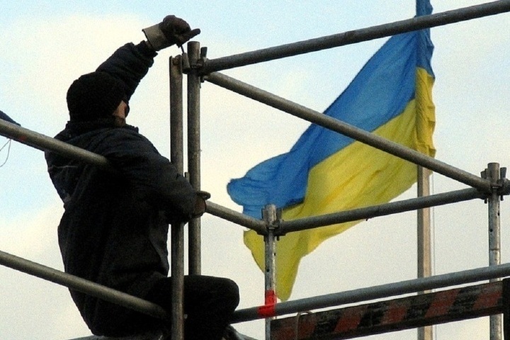 В Италии рассказали, почему Зеленский считает Европу своим банкоматом

Лидер итальянской партии «Национальное будущее», 