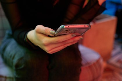 Объяснена быстрая разрядка смартфонов после обновления

Быстрая разрядка смартфона после установки обновления необязател